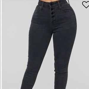 NWT black skinny Fashion Nova Jeans